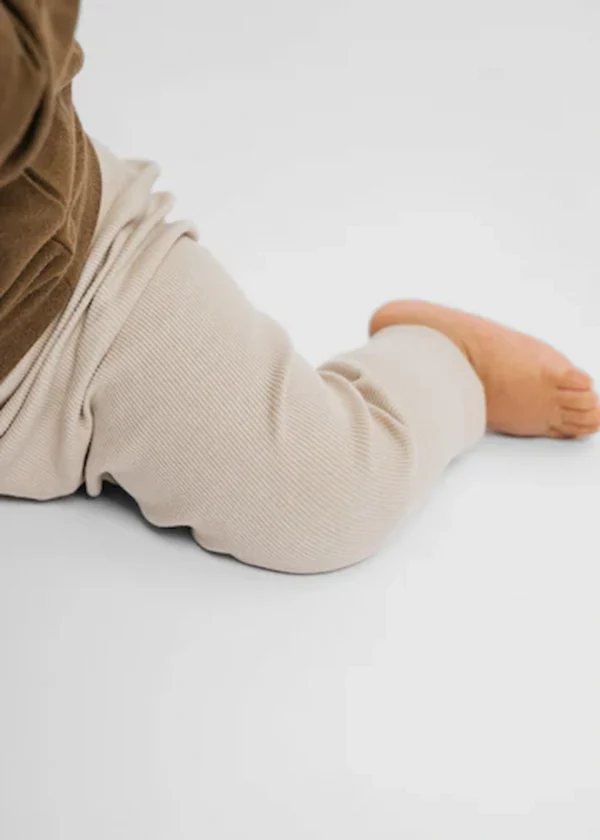 leggingsrib04_oat Leggins i rib på baby