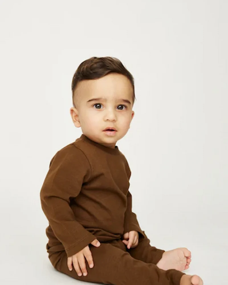 Langærmet T-shirt på baby